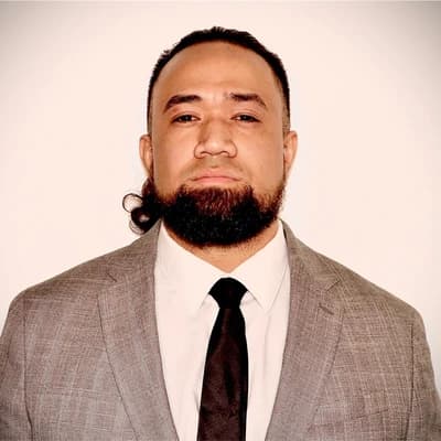 Isaac Toleafoa, Founder of RSLNT Wellness